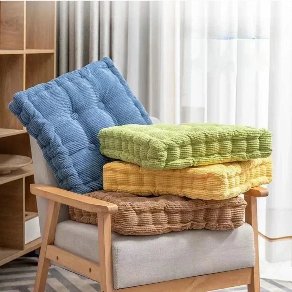 Loomi VelvetHearth™ Tatami Meditation & Yoga Cushion